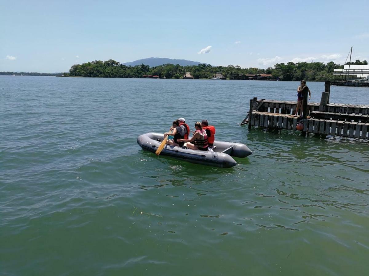 Linda Vista Hotel Rio Dulce By Eksteriør billede